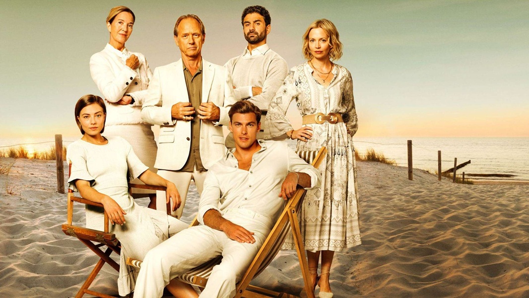 The Beach Hotel (Viaplay)